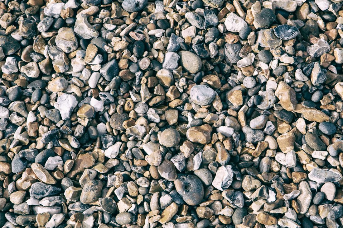 海边石头图片高清