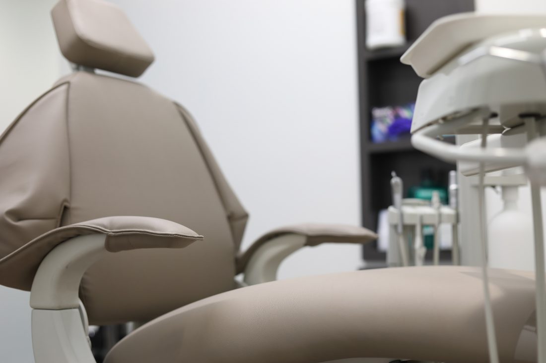牙医座椅图片