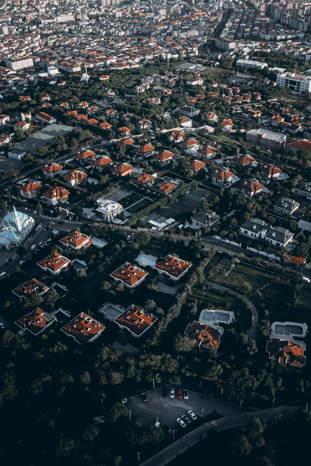 城市建筑鸟瞰全景图片