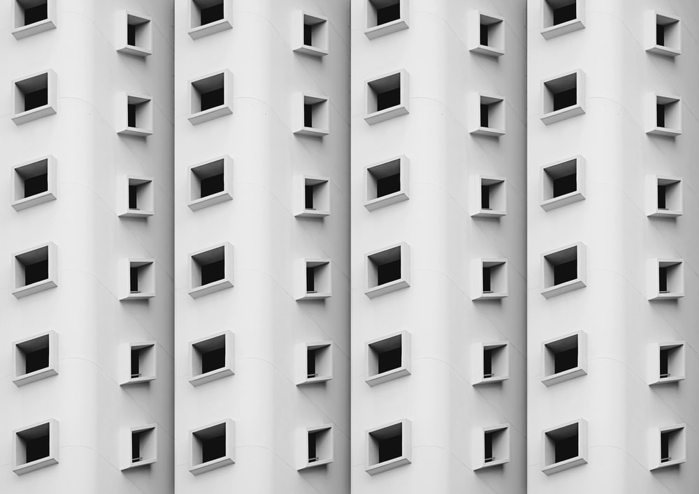 白色现代欧式简约建筑图片
