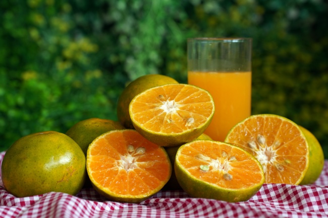 橙子汁饮料图片