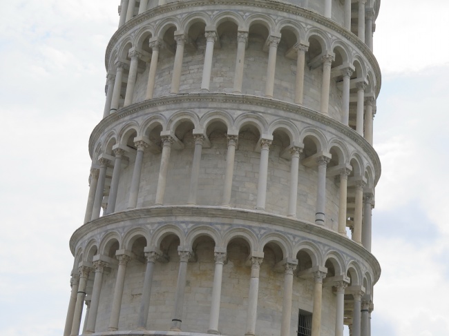 意大利比萨斜塔高清图片