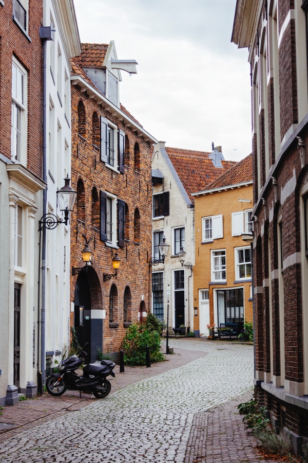 欧洲小镇街景图片