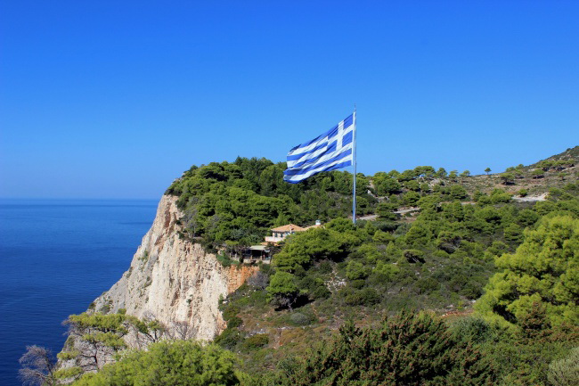 希腊海边悬崖图片