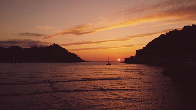 大海黄昏日落美景图片