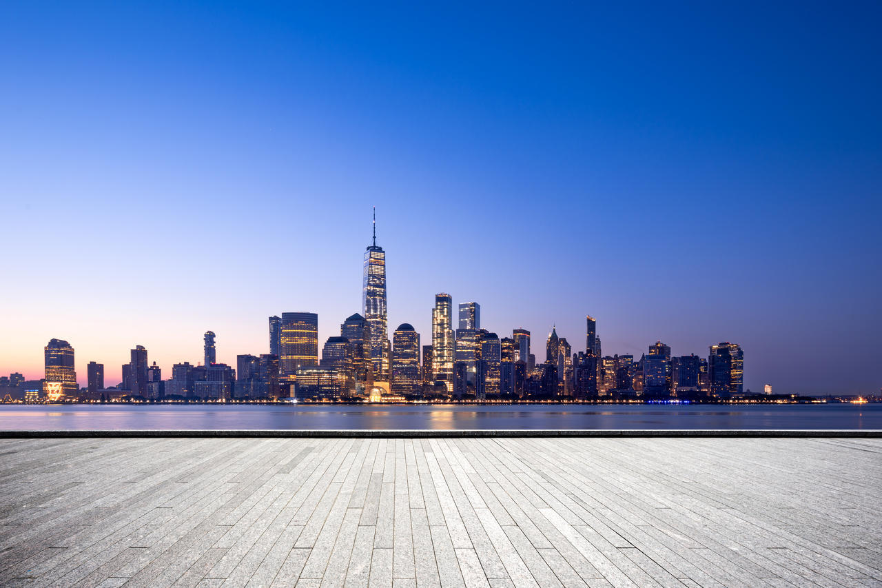 空地板与现代城市景观在纽约美国旅游美国旅游国外全球旅游